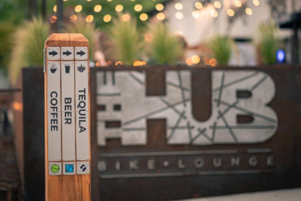 The Willa On 7Th, Located In Downtown Bentonville! Exteriör bild
